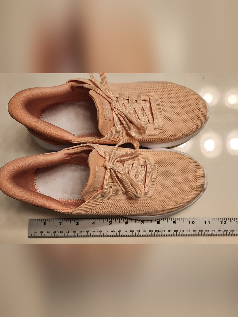 Kizik Women’s Knit Lace-Up Sneakers in Peach Size 8 Easy Step In Shoe - Picture 3 of 7